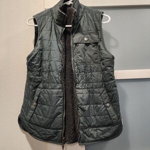 Women's S Carhartt Reversible Vest